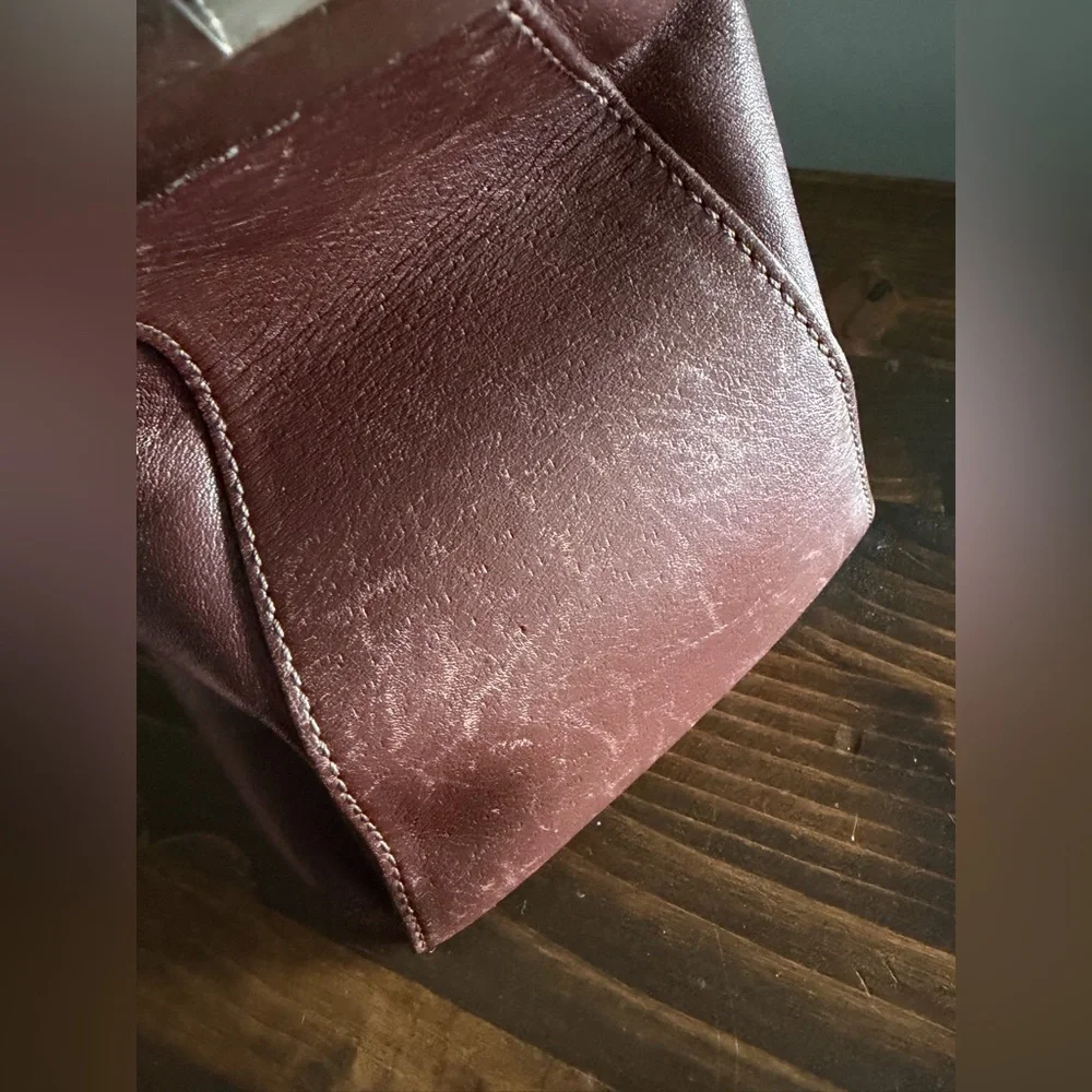 Rare Vintage Adrienne Vittadini Shoulder Bag in Dark Brown Textured Leather